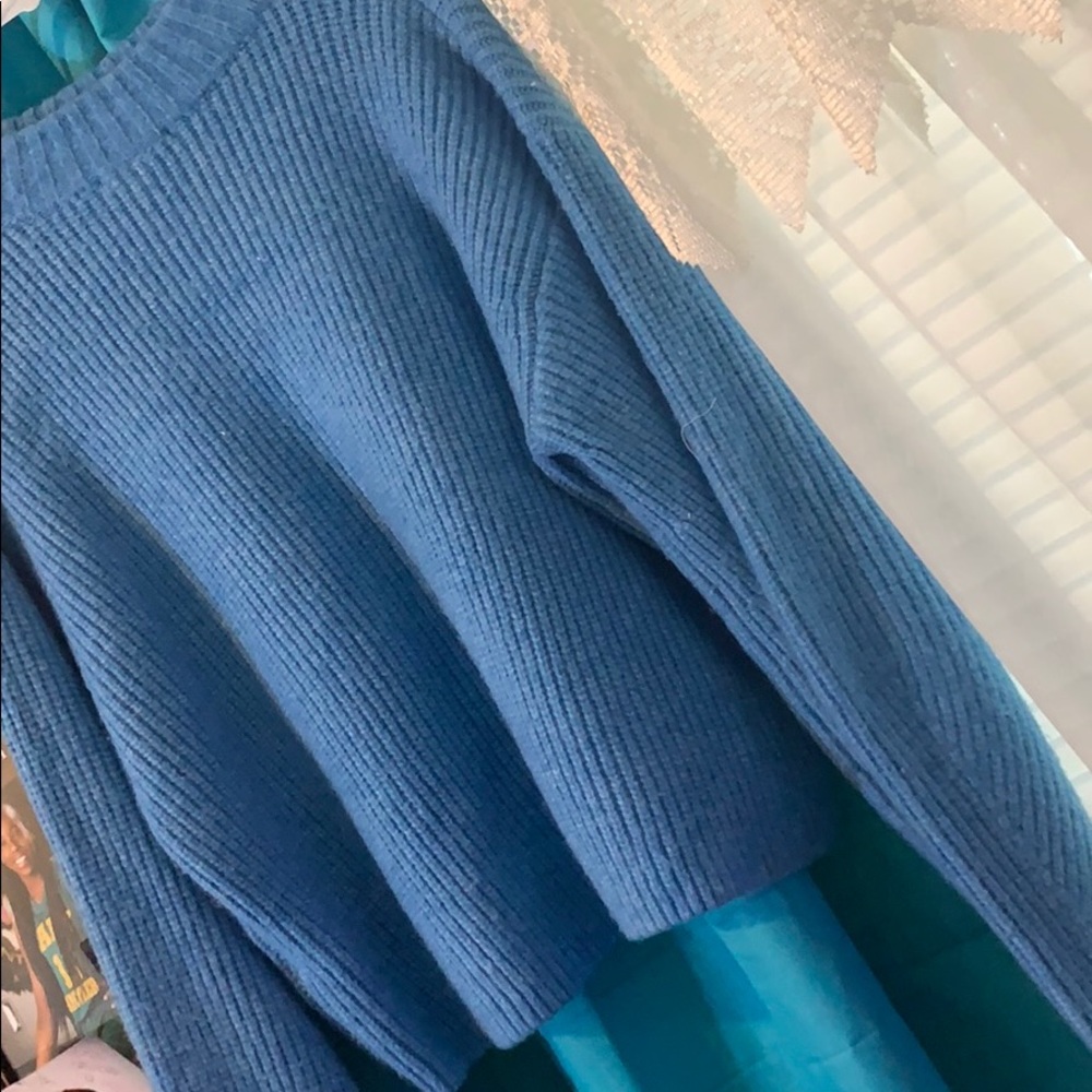 Sweater - Picture 2 of 2